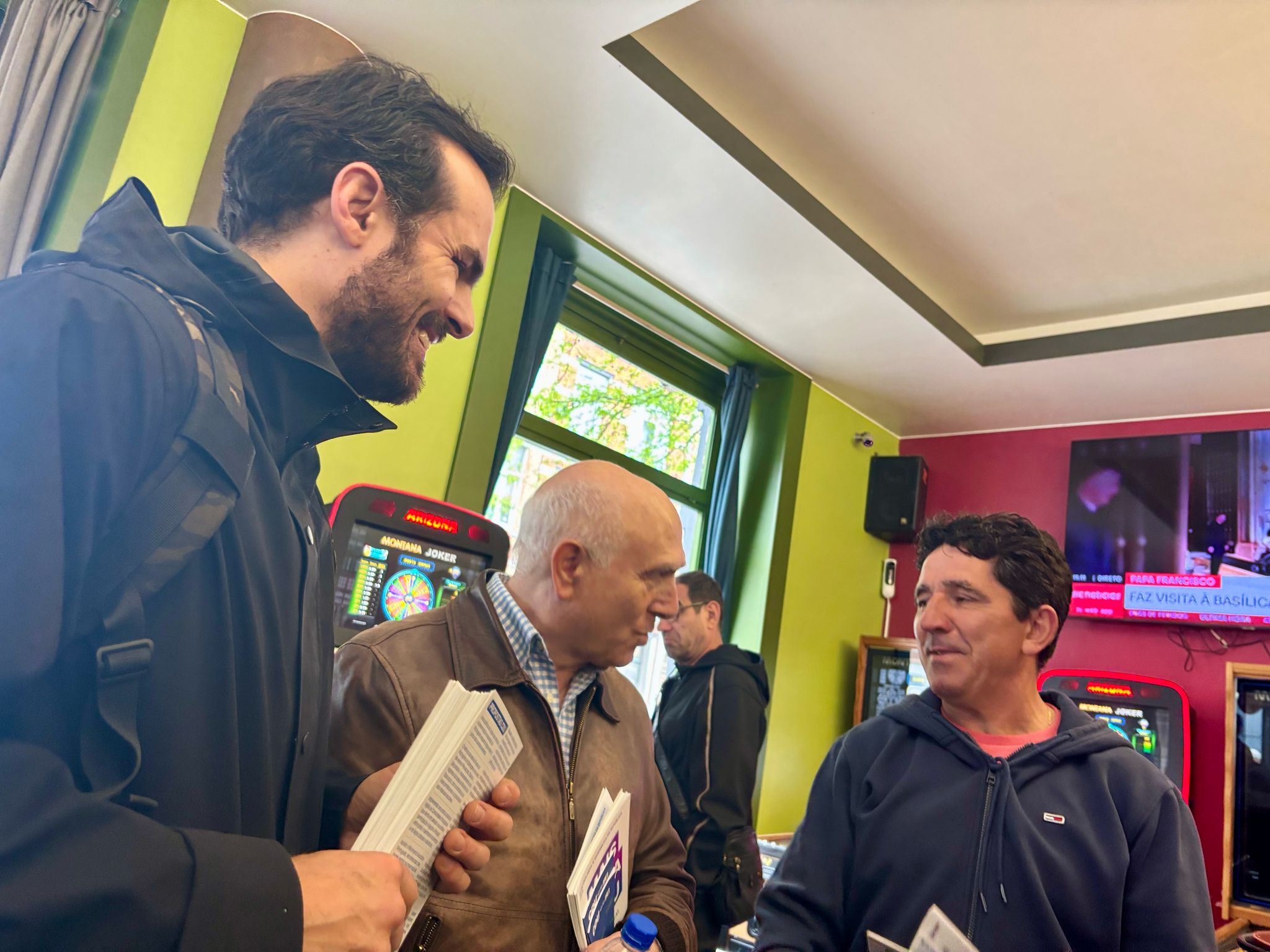 Contacto em Bruxelas - Bélgica - 2025 - 8